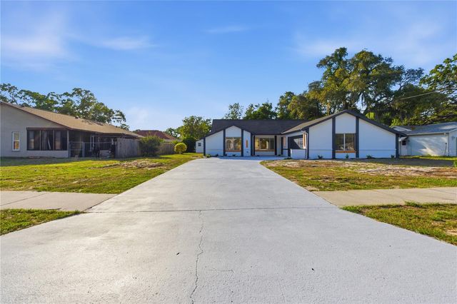 1215 WATERFALL DRIVE, Spring Hill, FL 34608