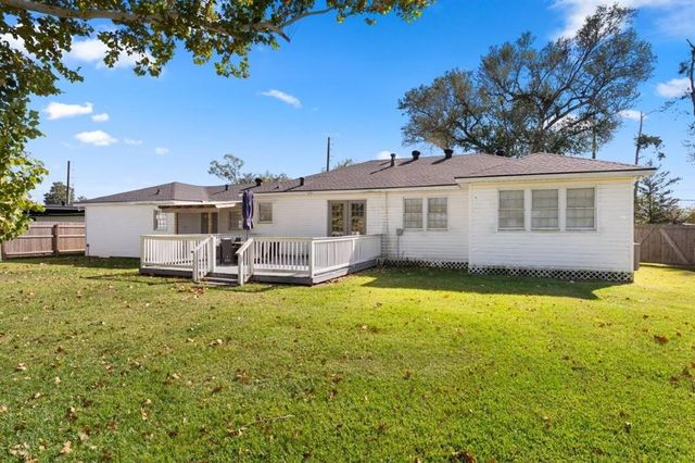 417 E School Street, Lake Charles, LA 70605