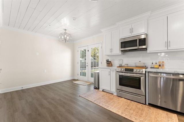 417 E School Street, Lake Charles, LA 70605