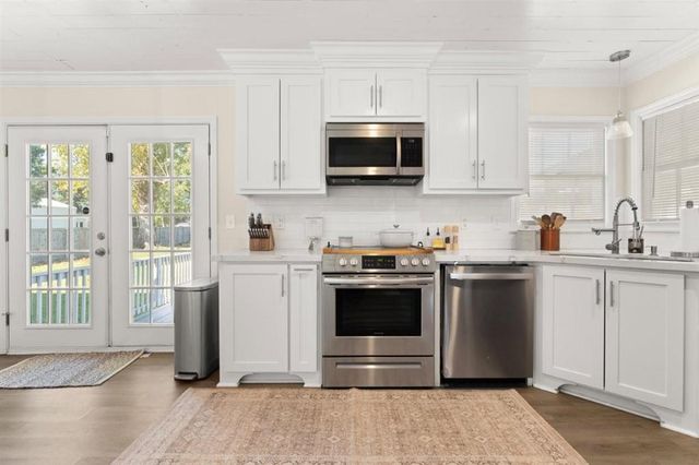 417 E School Street, Lake Charles, LA 70605