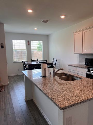1520 Avery Pointe Drive, Anna, TX 75409