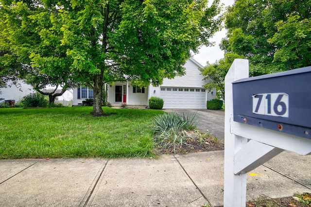 716 Winding Brook Drive, Oxford, OH 45056