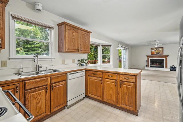 716 Winding Brook Drive, Oxford, OH 45056