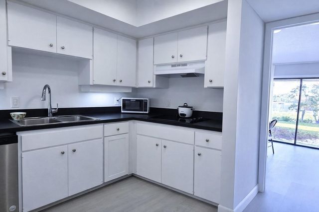 1502 BUCKEYE ROAD NE 3, Winter Haven, FL 33881