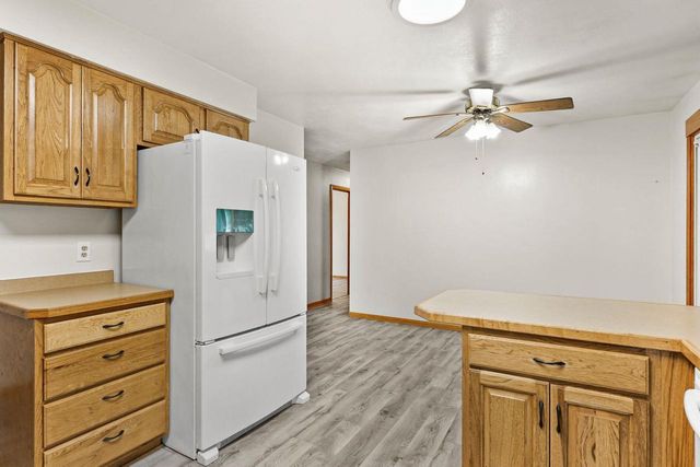 1520 N Pontiac Drive, Janesville, WI 53545