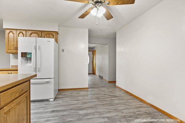 1520 N Pontiac Drive, Janesville, WI 53545