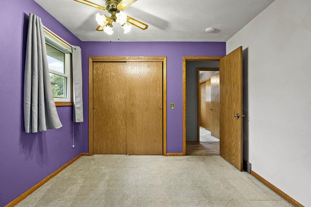 1520 N Pontiac Drive, Janesville, WI 53545