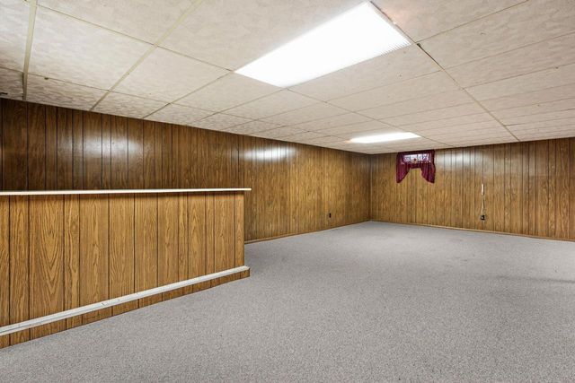1520 N Pontiac Drive, Janesville, WI 53545