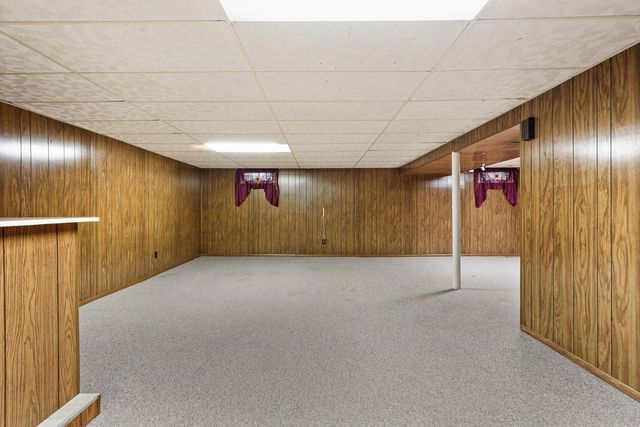 1520 N Pontiac Drive, Janesville, WI 53545