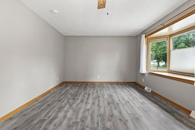 1520 N Pontiac Drive, Janesville, WI 53545