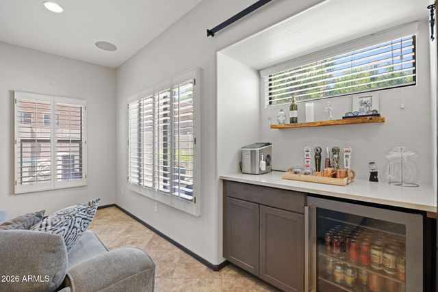 2406 W BARBIE Lane, Phoenix, AZ 85085