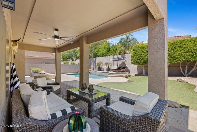 2406 W BARBIE Lane, Phoenix, AZ 85085