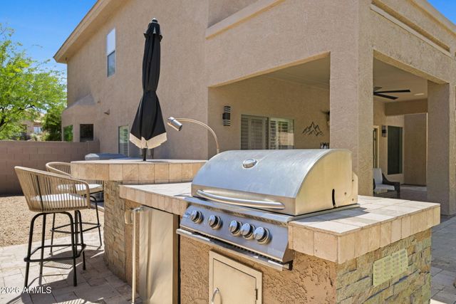 2406 W BARBIE Lane, Phoenix, AZ 85085