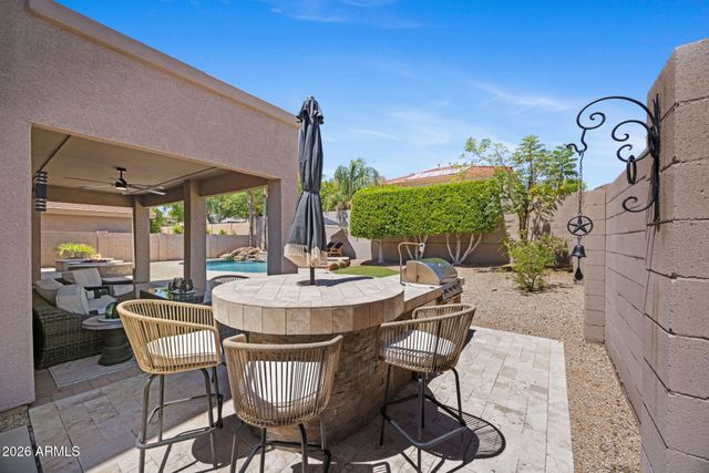 2406 W BARBIE Lane, Phoenix, AZ 85085