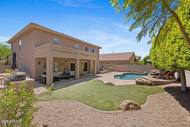 2406 W BARBIE Lane, Phoenix, AZ 85085