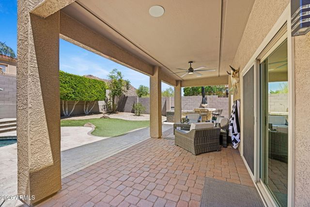2406 W BARBIE Lane, Phoenix, AZ 85085
