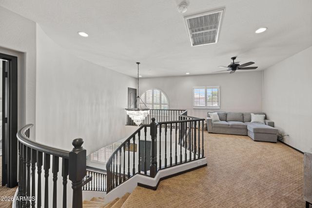 2406 W BARBIE Lane, Phoenix, AZ 85085