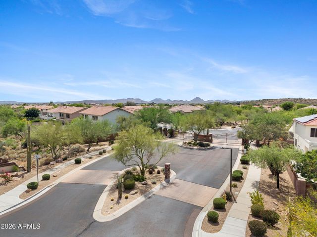 2406 W BARBIE Lane, Phoenix, AZ 85085