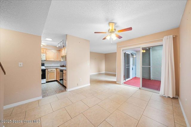 1430 Malibu Circle NE 102, Palm Bay, FL 32905