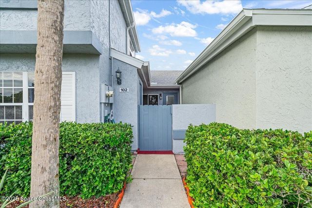 1430 Malibu Circle NE 102, Palm Bay, FL 32905