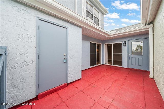 1430 Malibu Circle NE 102, Palm Bay, FL 32905