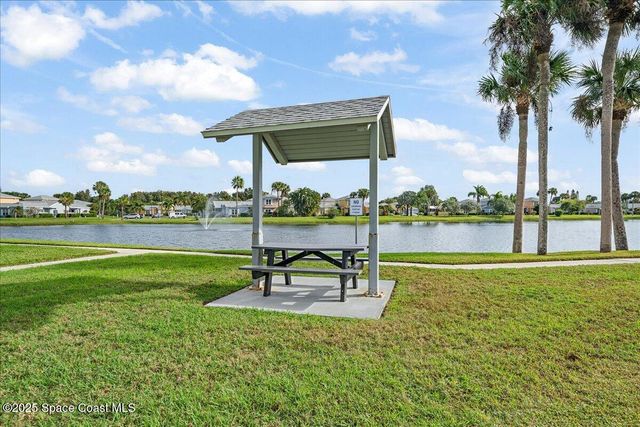 1430 Malibu Circle NE 102, Palm Bay, FL 32905