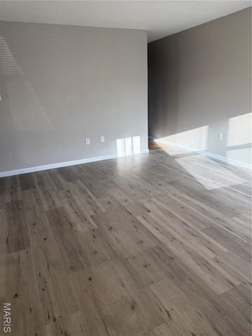 1115 St Bartholemew Dr Drive, Cahokia, IL 62206