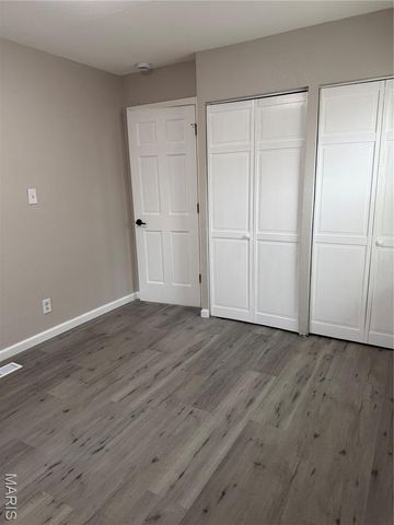 1115 St Bartholemew Dr Drive, Cahokia, IL 62206