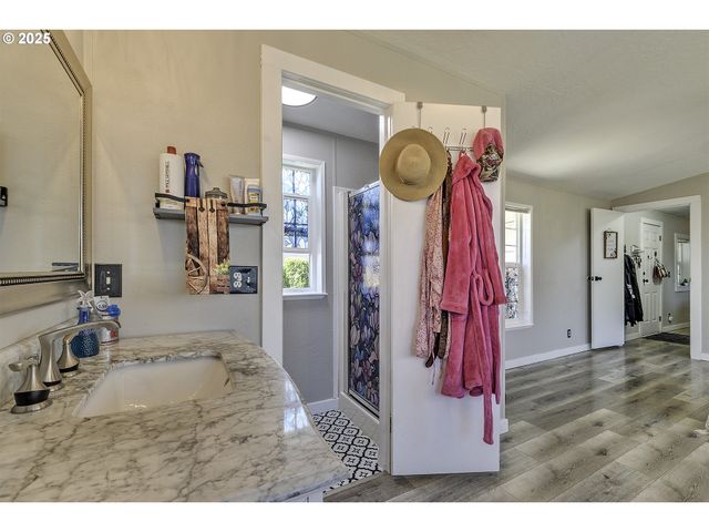 4155 Ne THREE MILE Ln 57, Mc Minnville, OR 97128