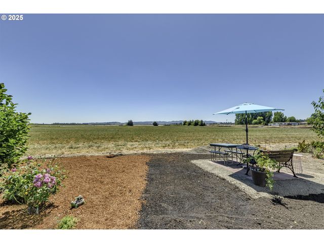 4155 Ne THREE MILE Ln 57, Mc Minnville, OR 97128