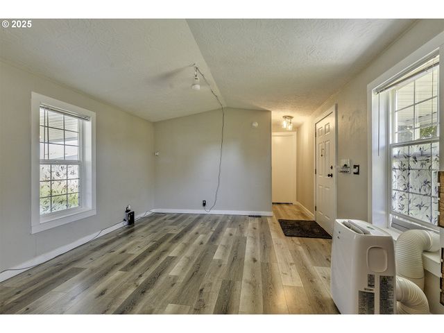 4155 Ne THREE MILE Ln 57, Mc Minnville, OR 97128