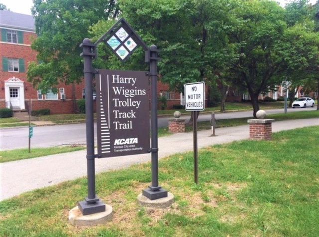 333 W meyer Boulevard 1215, Kansas City, MO 64113