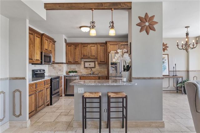 333 W meyer Boulevard 1215, Kansas City, MO 64113