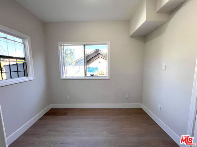 345 W 45th Street 4, Los Angeles, CA 90037