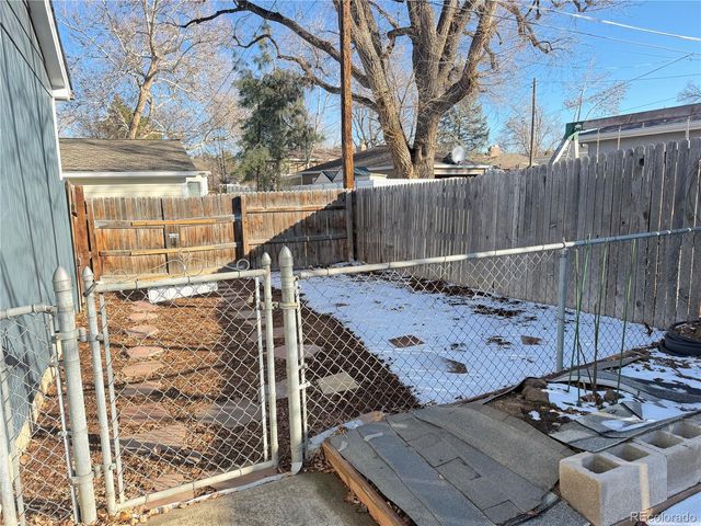 2670 S Josephine Street, Denver, CO 80210