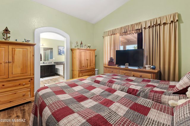 7548 S Samandari Court, Tucson, AZ 85747