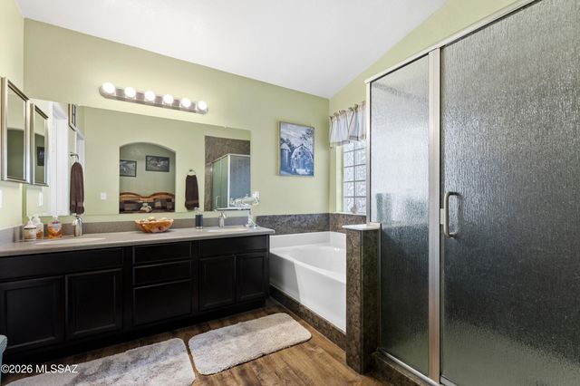 7548 S Samandari Court, Tucson, AZ 85747