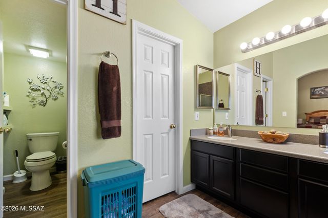 7548 S Samandari Court, Tucson, AZ 85747