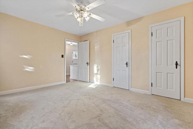 4430 W Manitoba STREET, Milwaukee, WI 53219