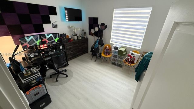 440 NE 4th Ter 0, Florida City, FL 33034