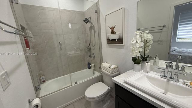 440 NE 4th Ter 0, Florida City, FL 33034