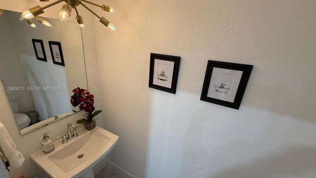 440 NE 4th Ter 0, Florida City, FL 33034