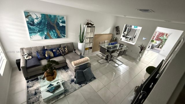 440 NE 4th Ter 0, Florida City, FL 33034