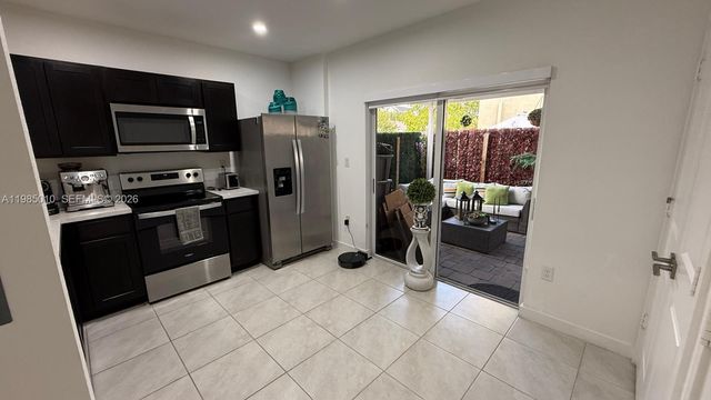 440 NE 4th Ter 0, Florida City, FL 33034