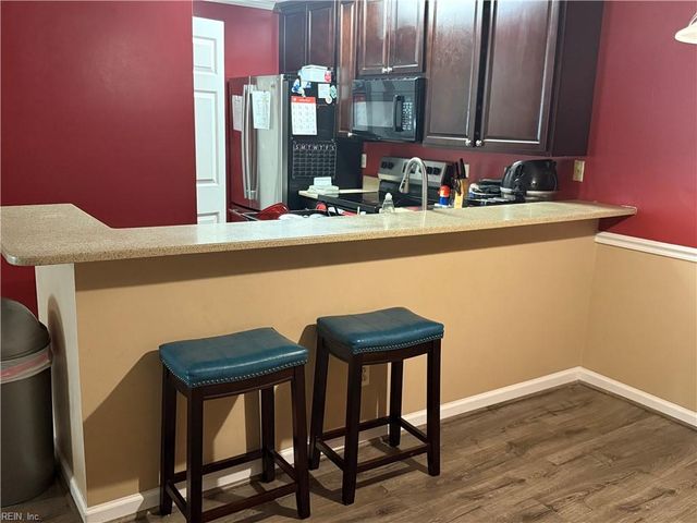 1041 Pebblewood DR, Virginia Beach, VA 23464
