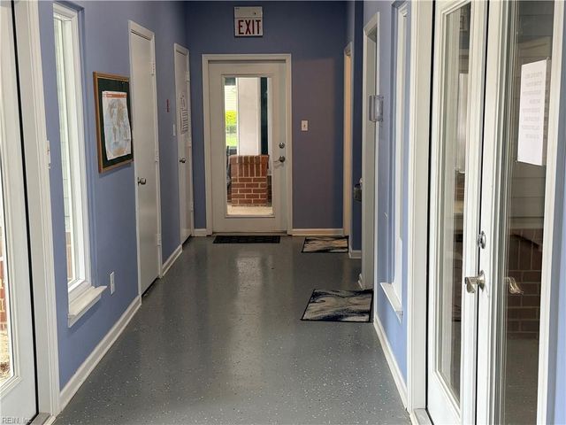 1041 Pebblewood DR, Virginia Beach, VA 23464