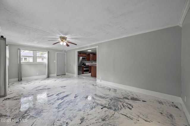613 Maple Street, Jacksonville, NC 28540
