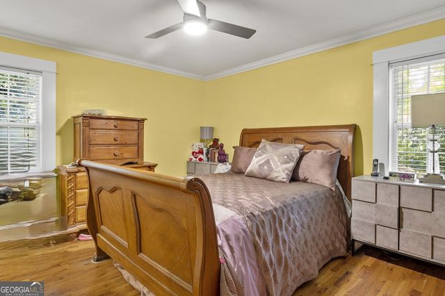 476 S Susan Creek Drive, Stone Mountain, GA 30083
