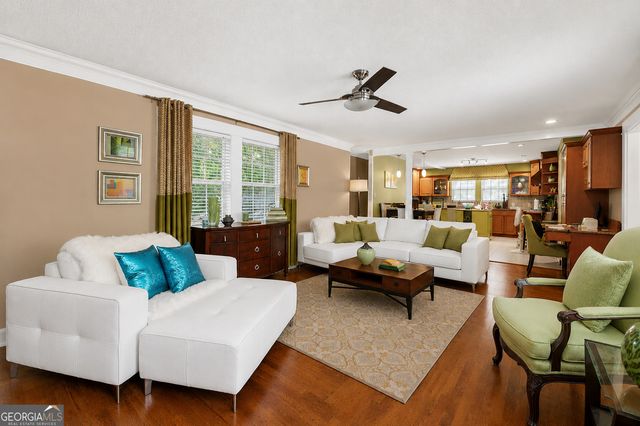 476 S Susan Creek Drive, Stone Mountain, GA 30083