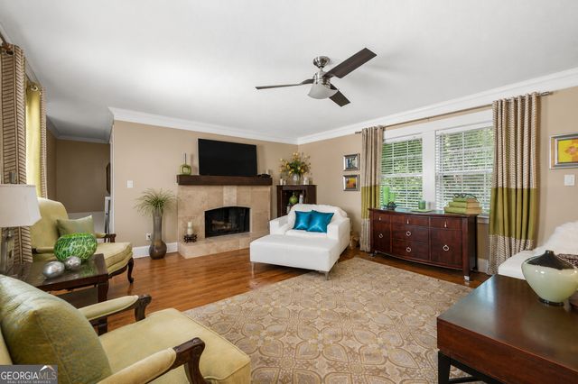 476 S Susan Creek Drive, Stone Mountain, GA 30083